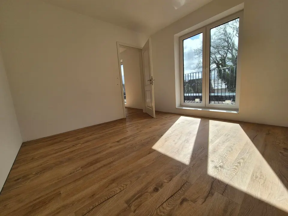 6 Zimmer Haus mit 123 m² in Norderstedt – Bild 2