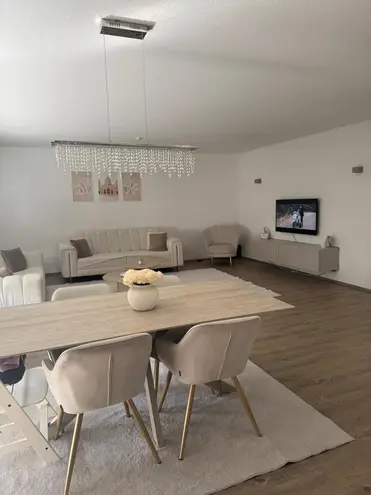 5 Zimmer Wohnung mit 108 m² in Mannheim – Bild 2