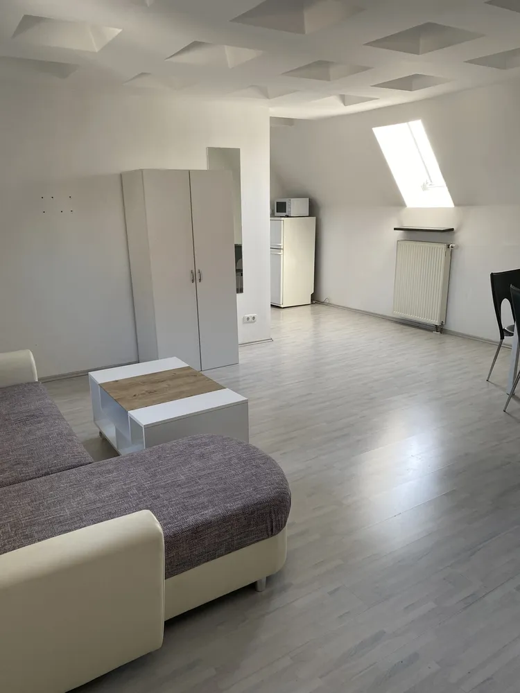 2 Zimmer Wohnung mit 39 m² in Erlangen – Bild 7