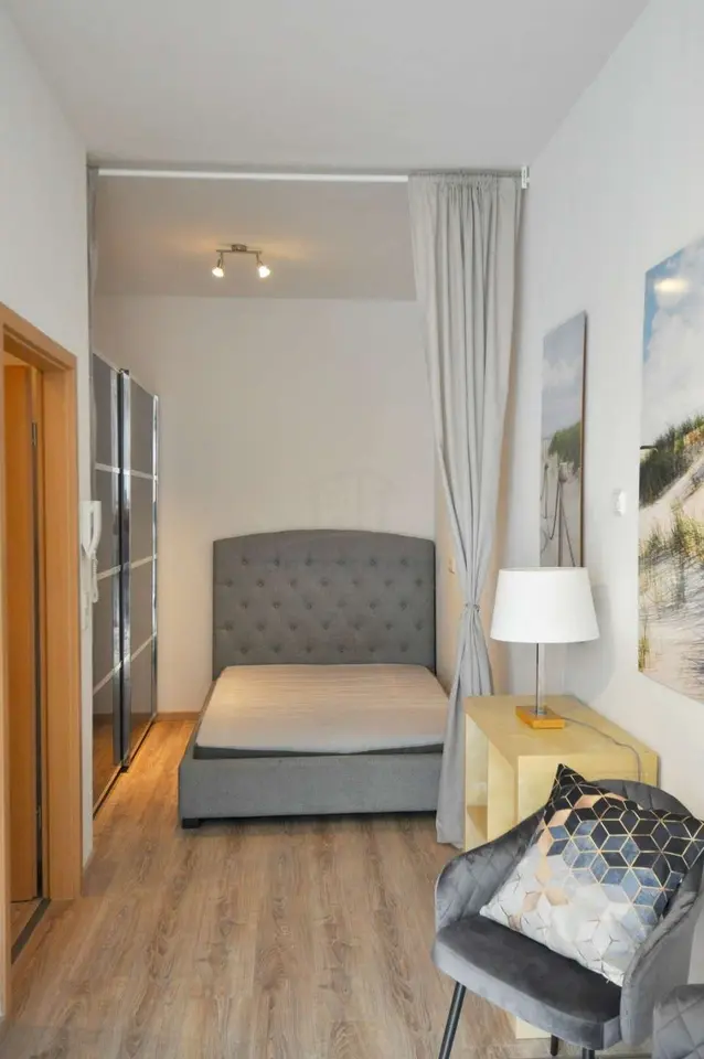 2 Zimmer Wohnung mit 42 m² in Rostock – Bild 2