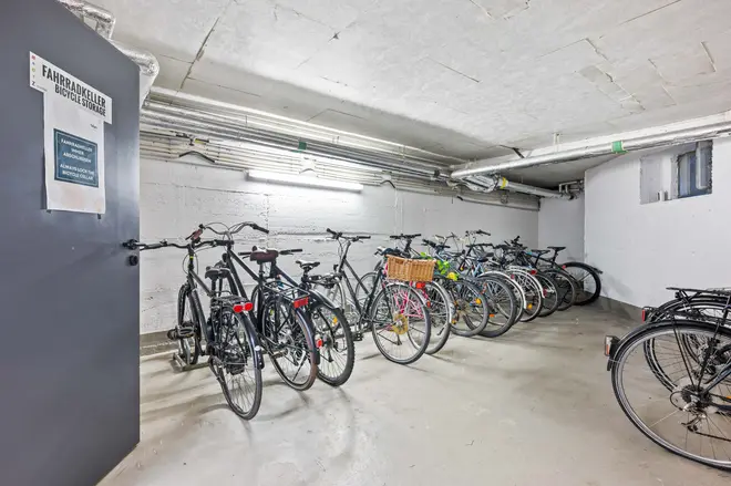 1 Zimmer Wohnung mit 30 m² in Köln – Bild 6