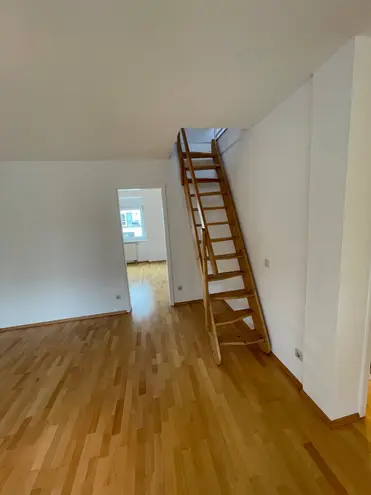 3 Zimmer Wohnung mit 78 m² in Frankfurt am Main – Bild 4