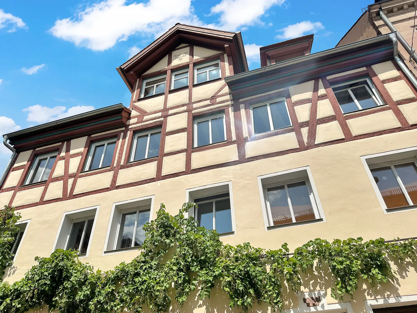 4 Zimmer Wohnung mit 142 m² in Fürth – Bild 3