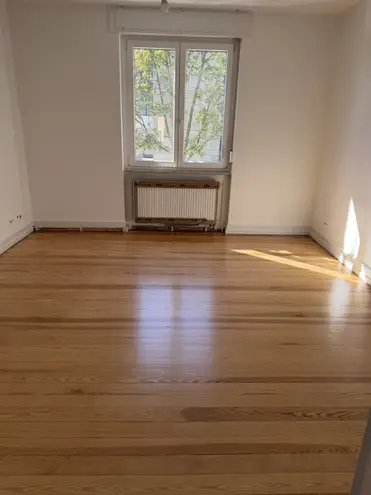 3 Zimmer Wohnung mit 90 m² in Karlsruhe – Bild 2
