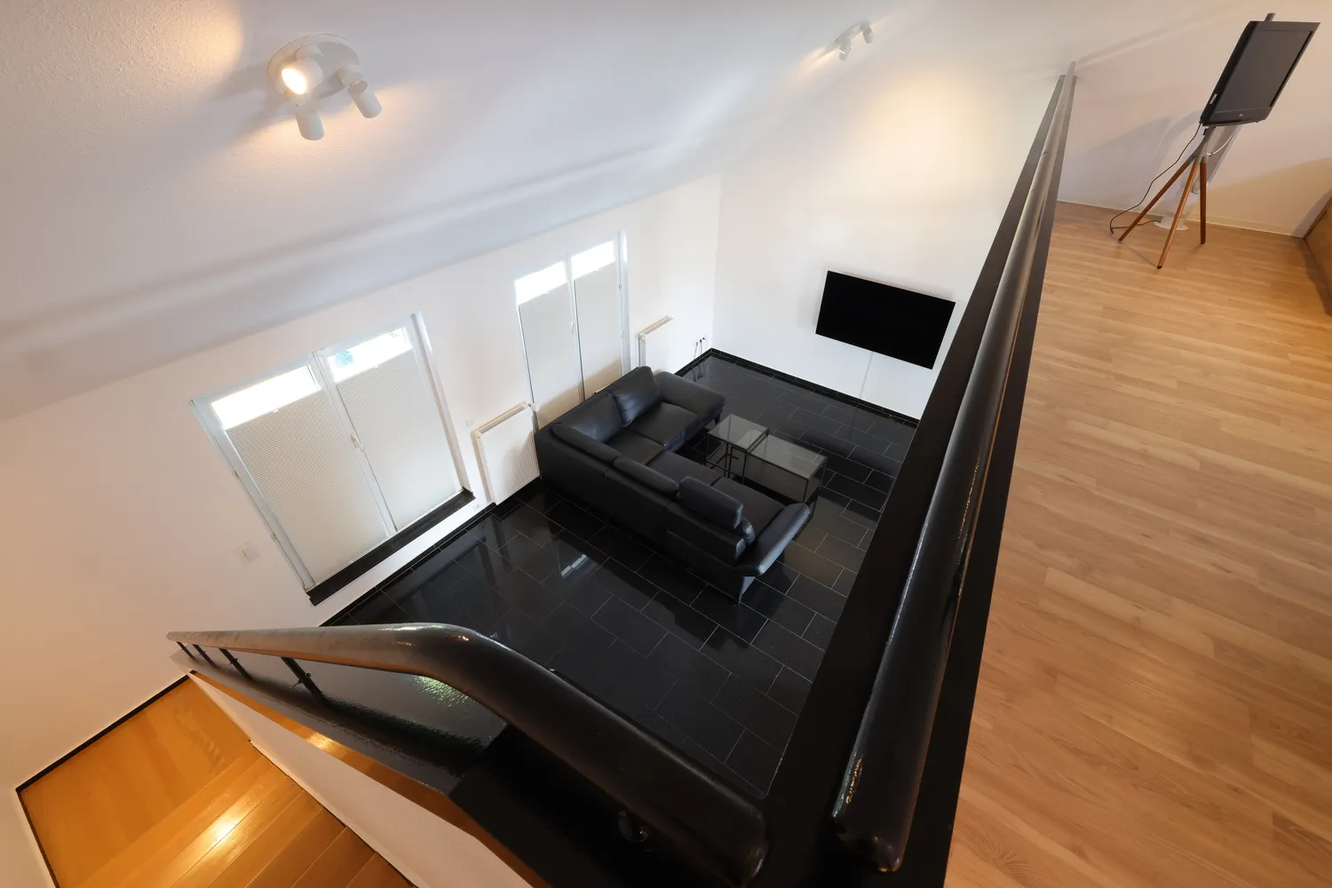 2 Zimmer Wohnung mit 94 m² in Oberhausen – Bild 1