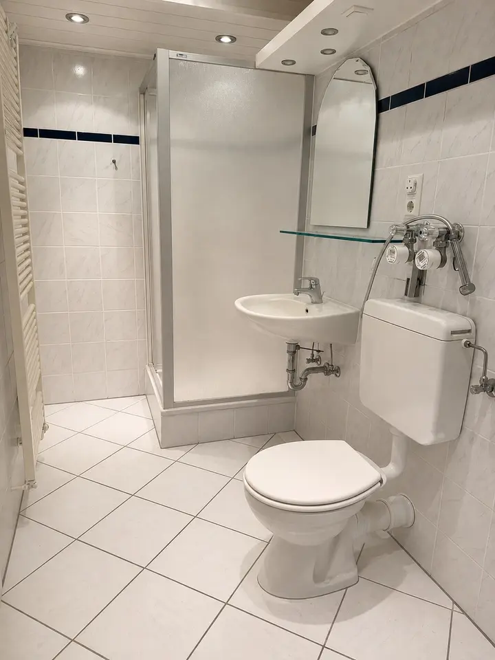 WG-Zimmer mit 12 m² in Ludwigshafen – Bild 6