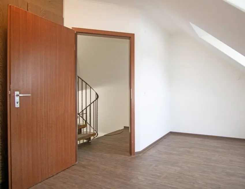 5 Zimmer Haus mit 136 m² in Amberg – Bild 6