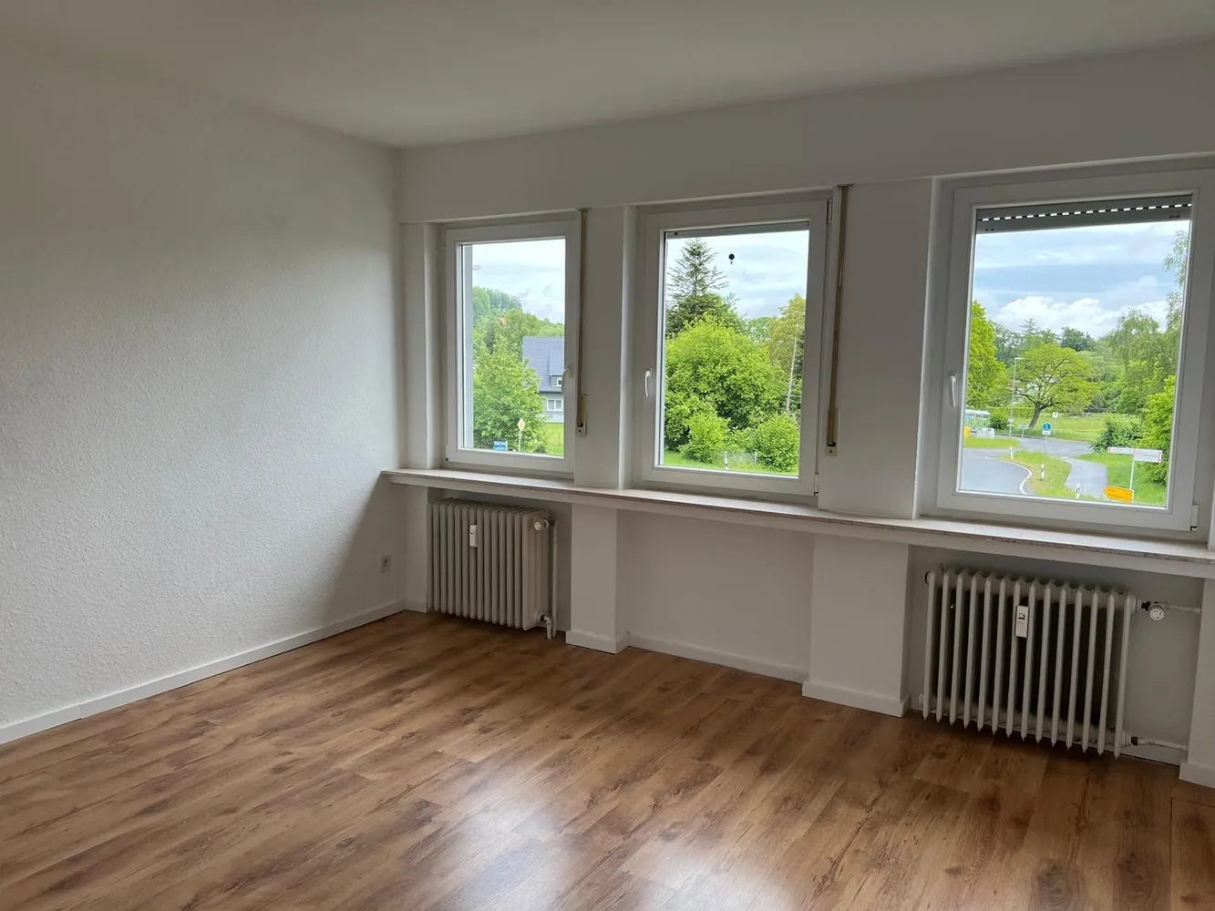 3 Zimmer Wohnung mit 96 m² in Detmold – Bild 4