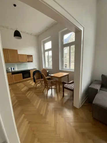 3 Zimmer Wohnung mit 95 m² in Krefeld – Bild 2