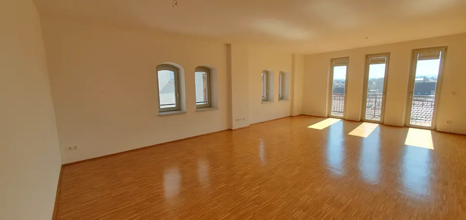 3 Zimmer Wohnung mit 120 m² in Bayreuth – Bild 1