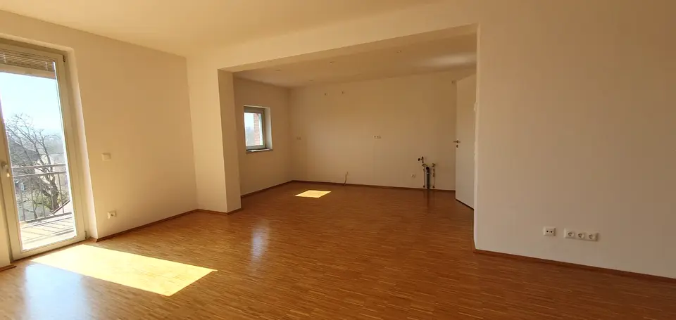 3 Zimmer Wohnung mit 120 m² in Bayreuth – Bild 3