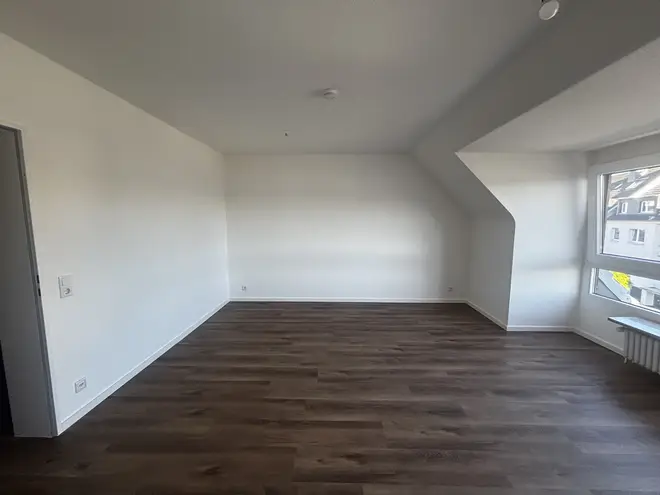2 Zimmer Wohnung mit 60 m² in Düsseldorf – Bild 2