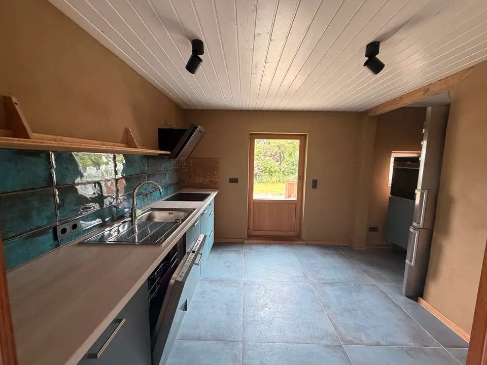 2 Zimmer Wohnung mit 65 m² in Neubrandenburg – Bild 1