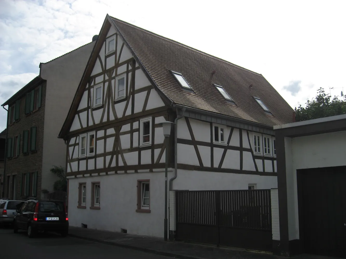 4 Zimmer Wohnung mit 163 m² in Offenbach am Main – Bild 1