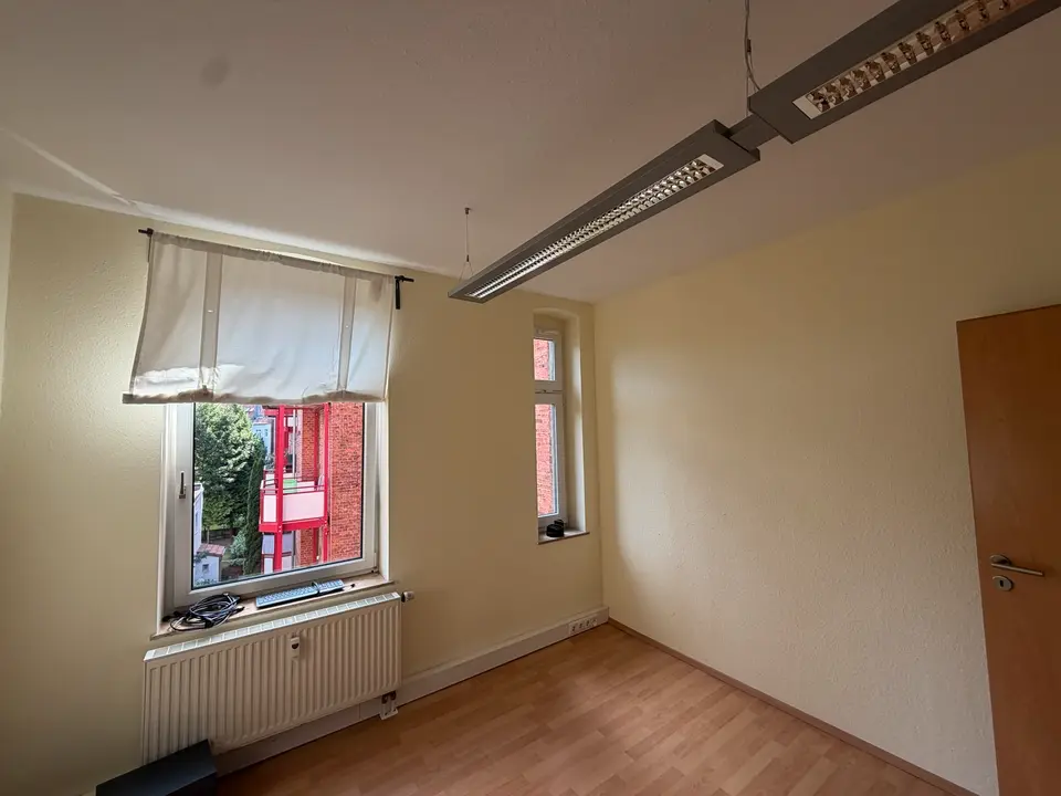 2 Zimmer Wohnung mit 42 m² in Erfurt – Bild 4
