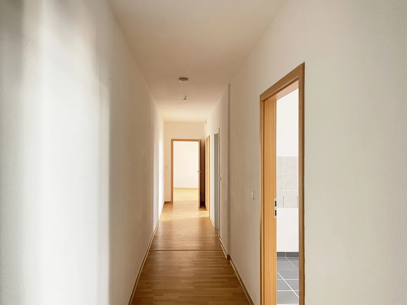 2 Zimmer Wohnung mit 72 m² in Halle (Saale) – Bild 5