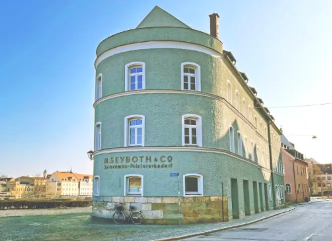 1 Zimmer Wohnung mit 25 m² in Regensburg – Bild 2