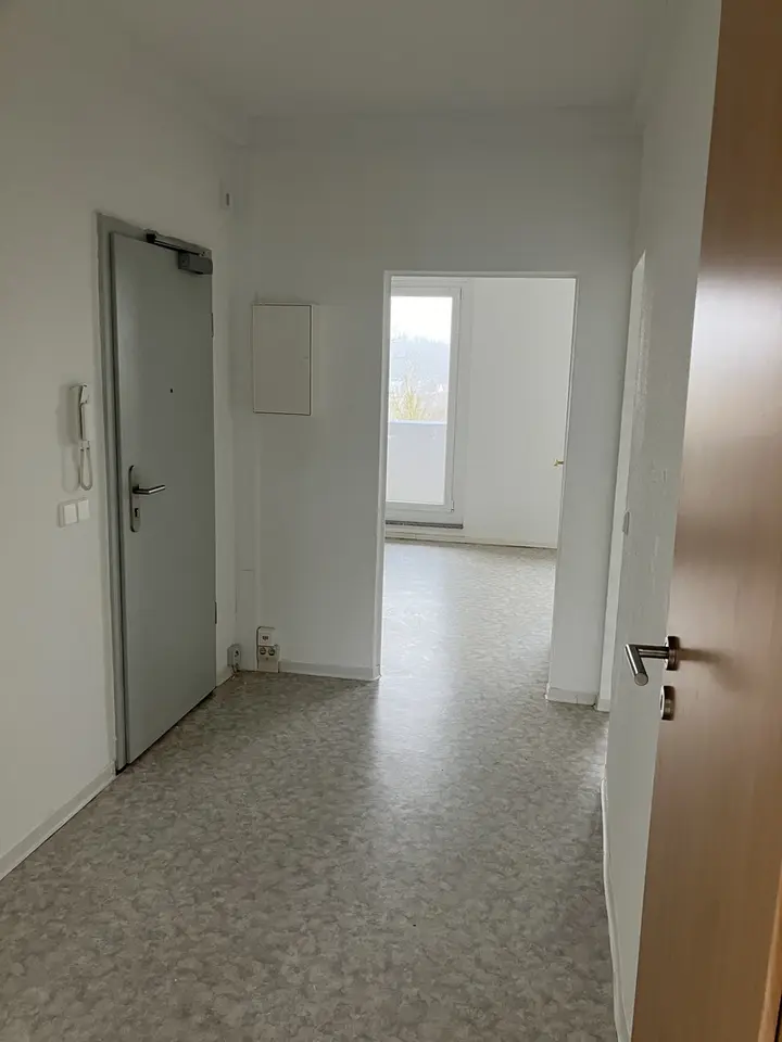 3 Zimmer Wohnung mit 57 m² in Halle (Saale) – Bild 4