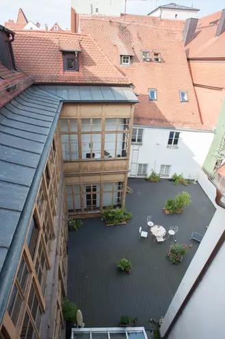 2 Zimmer Wohnung mit 71 m² in Regensburg – Bild 11