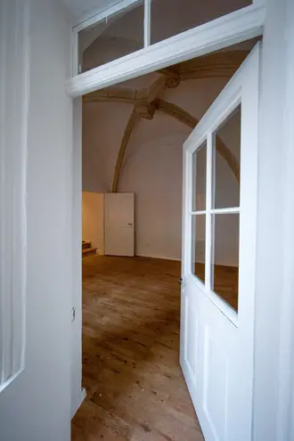 2 Zimmer Wohnung mit 71 m² in Regensburg – Bild 2