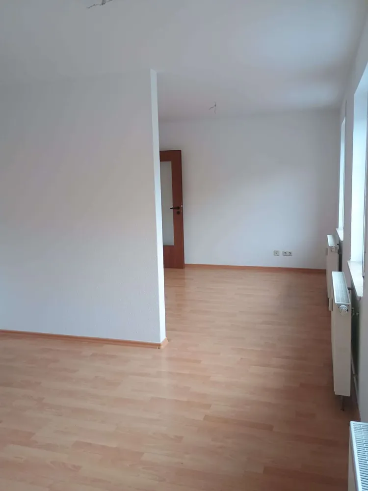 1 Zimmer Wohnung mit 35 m² in Plauen – Bild 2