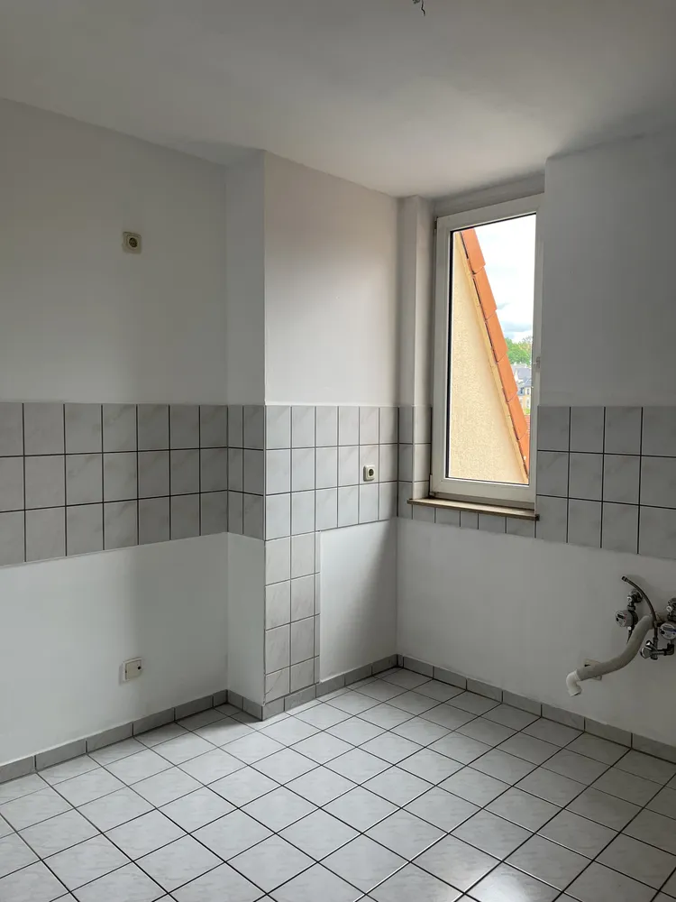 2 Zimmer Wohnung mit 84 m² in Plauen – Bild 12