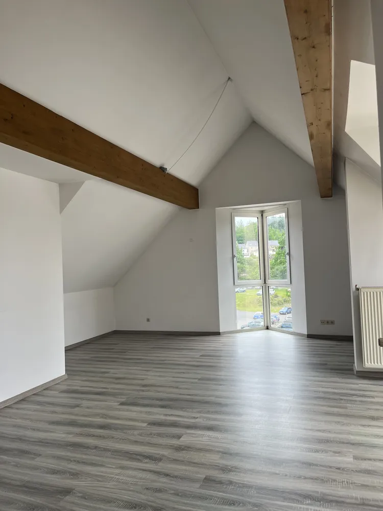 2 Zimmer Wohnung mit 84 m² in Plauen – Bild 8