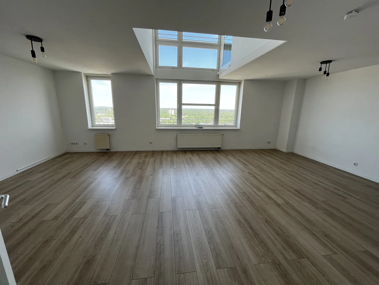 3 Zimmer Wohnung mit 106 m² in Potsdam – Bild 1