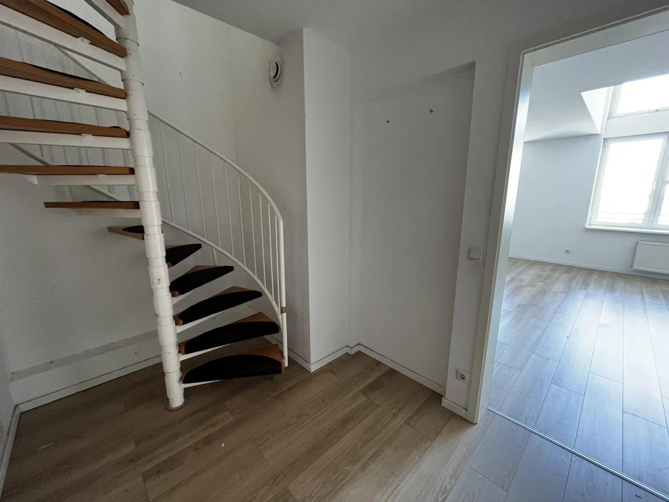 3 Zimmer Wohnung mit 106 m² in Potsdam – Bild 3