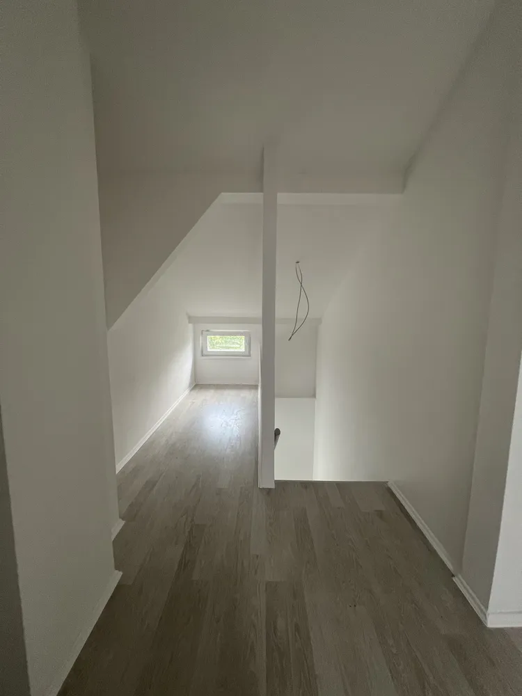 5 Zimmer Wohnung mit 150 m² in Halle (Saale) – Bild 11