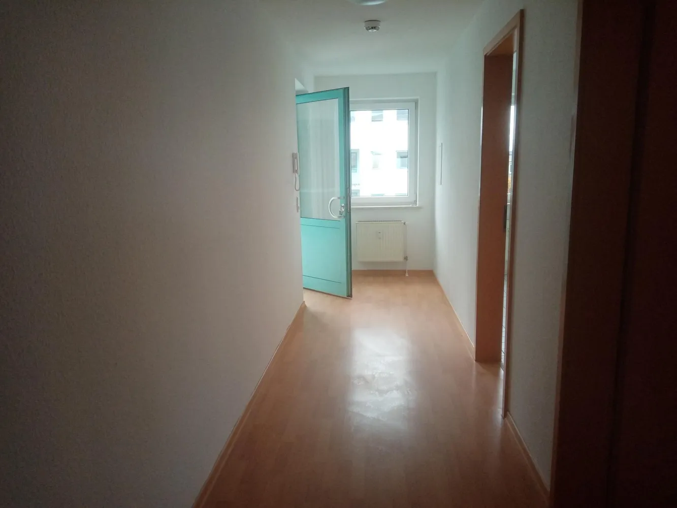 2 Zimmer Wohnung mit 90 m² in Stralsund – Bild 3