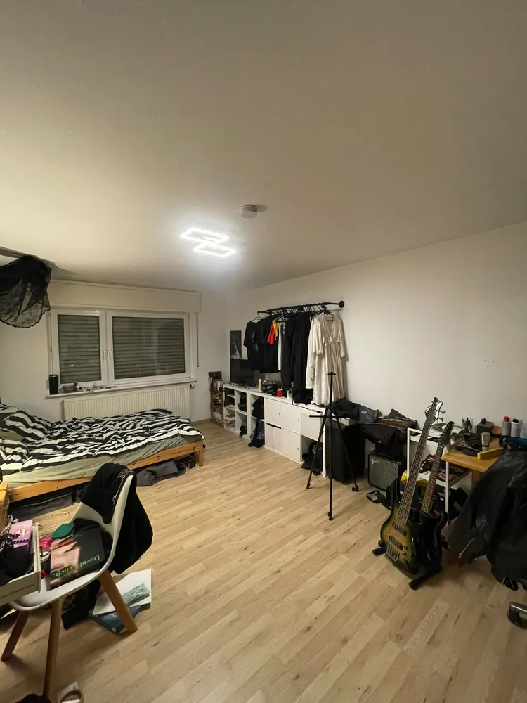 3 Zimmer Wohnung mit 86 m² in Karlsruhe – Bild 2