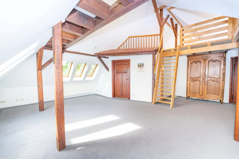 3 Zimmer Wohnung mit 115 m² in Jena – Bild 1