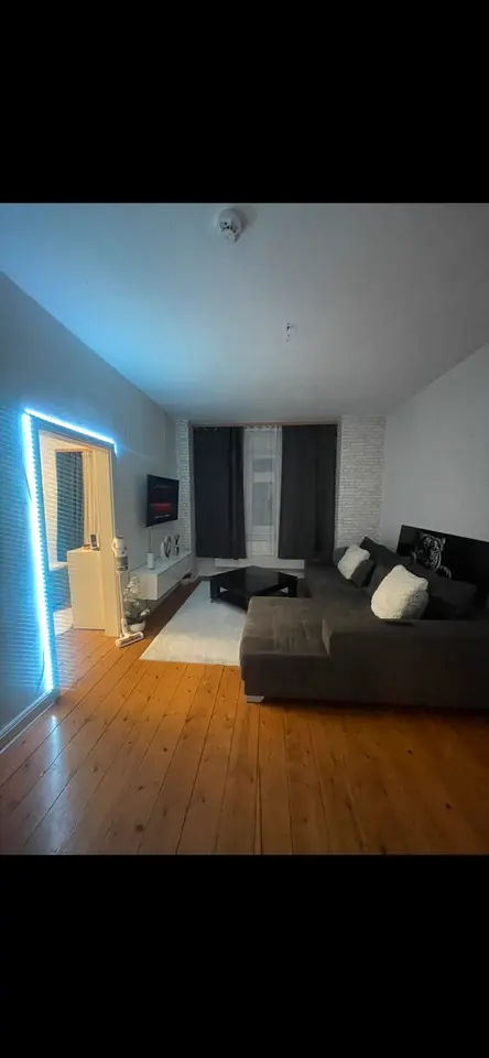 2 Zimmer Wohnung mit 53 m² in Schwerin – Bild 1