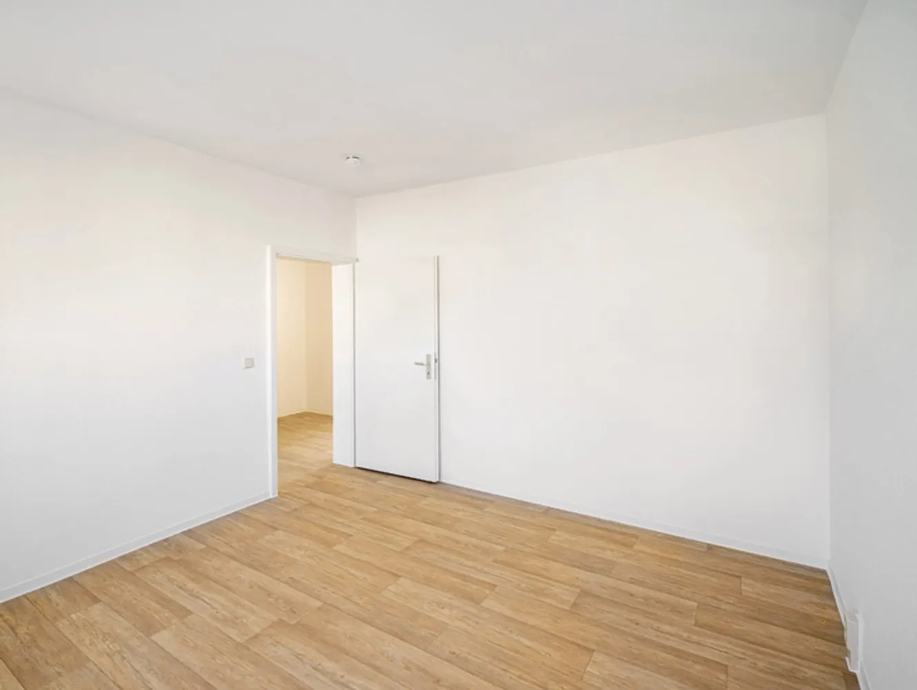 4 Zimmer Wohnung mit 74 m² in Magdeburg – Bild 9