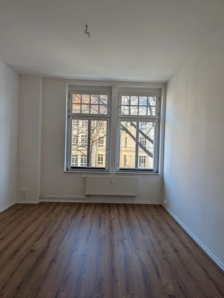2 Zimmer Wohnung mit 91 m² in Magdeburg – Bild 3