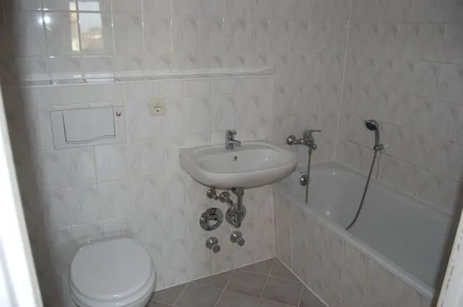 4 Zimmer Wohnung mit 83 m² in Halle (Saale) – Bild 4