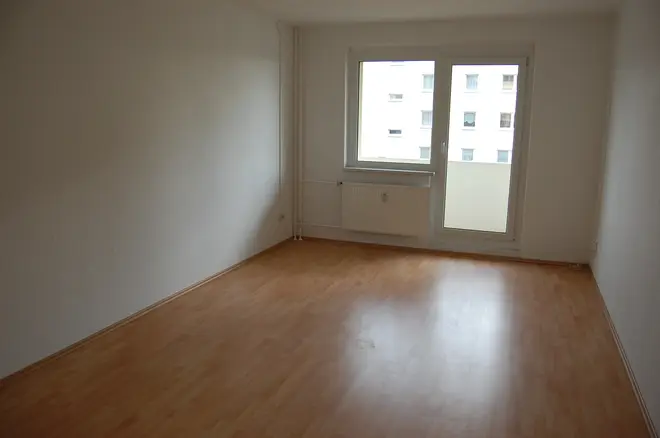 4 Zimmer Wohnung mit 83 m² in Halle (Saale) – Bild 9
