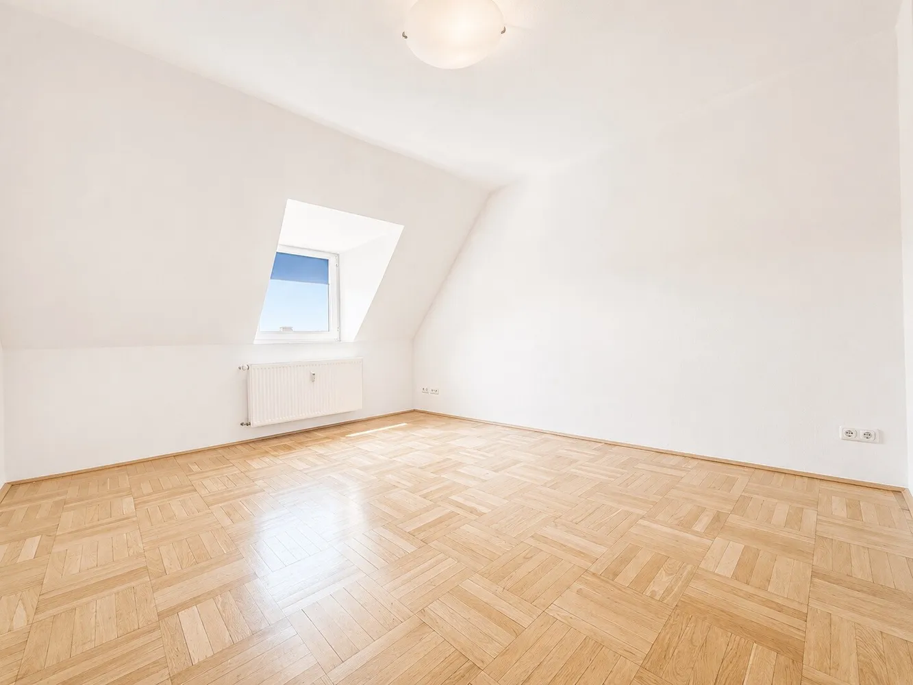 6 Zimmer Wohnung mit 182 m² in Krefeld – Bild 9