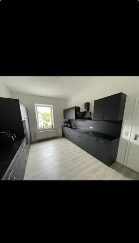 5 Zimmer Wohnung mit 133 m² in Mönchengladbach – Bild 1
