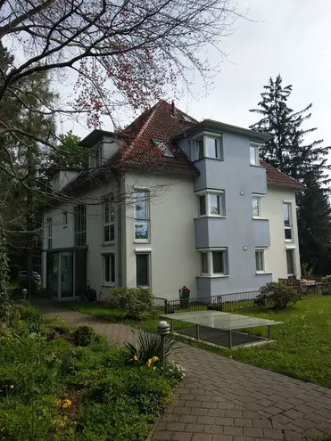 2 Zimmer Wohnung mit 60 m² in Dresden – Bild 1