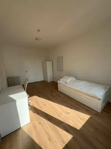 WG-Zimmer mit 15 m² in Düsseldorf – Bild 3