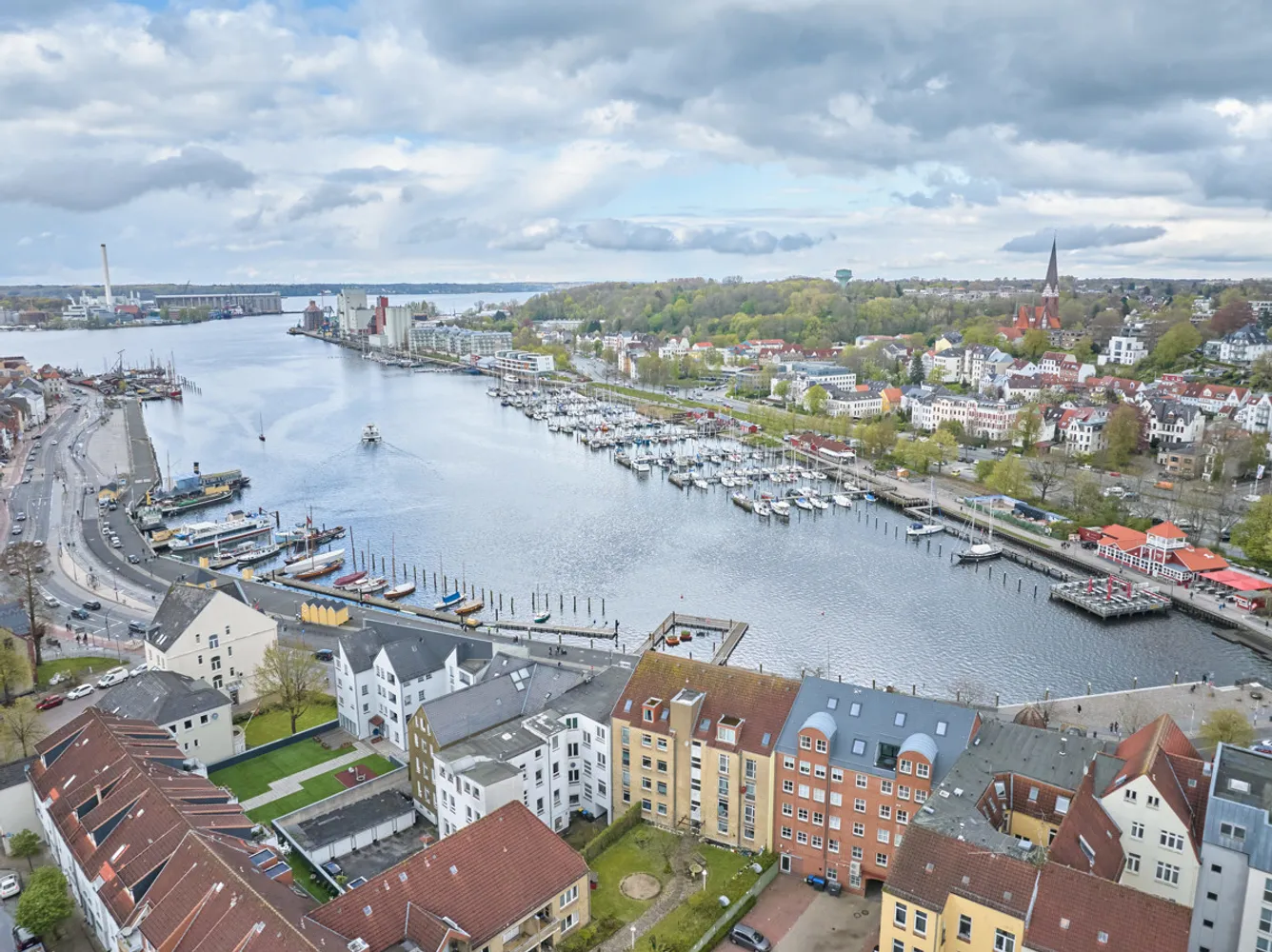 2 Zimmer Wohnung mit 176 m² in Flensburg – Bild 3