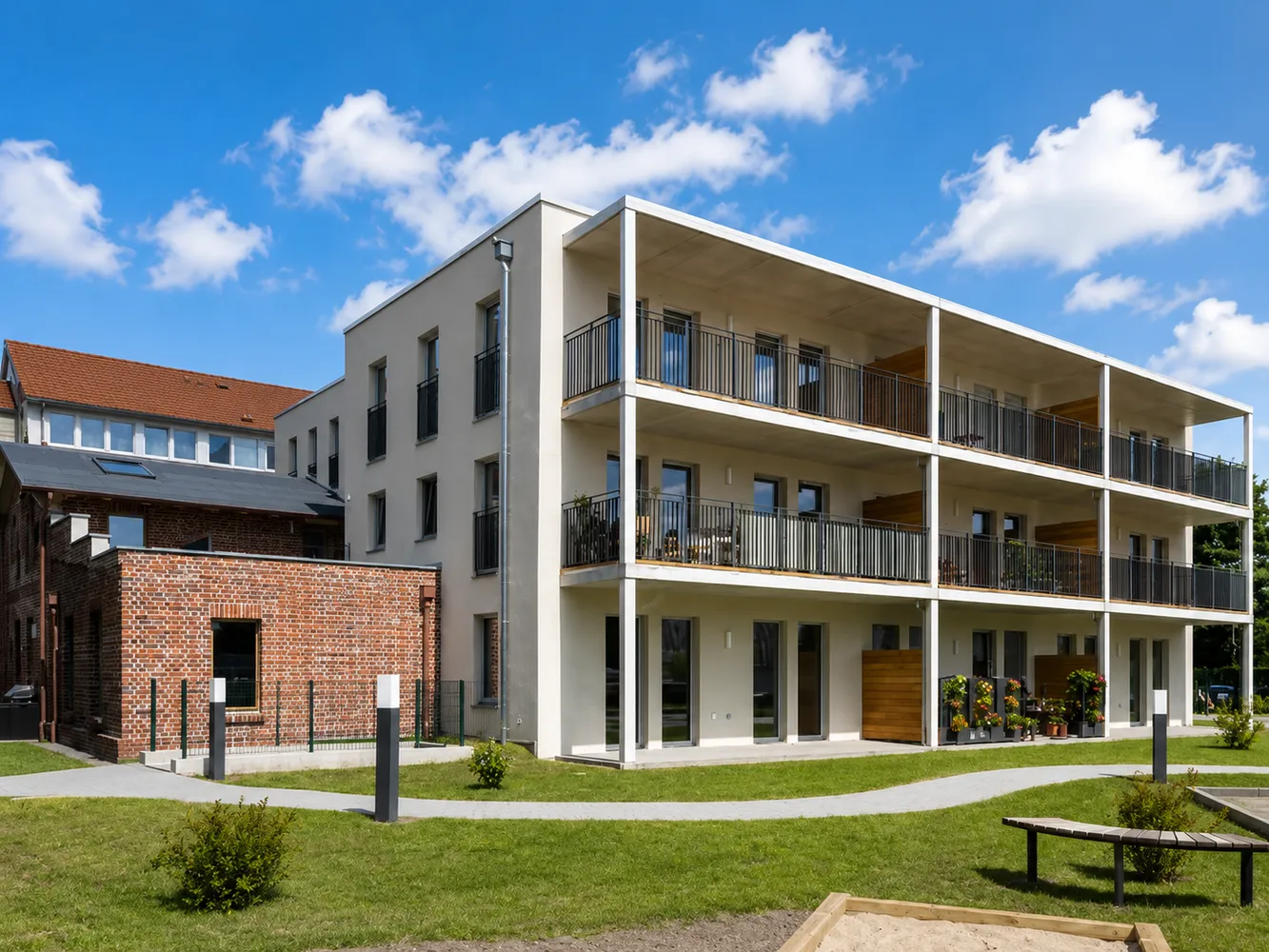 4 Zimmer Wohnung mit 109 m² in Oranienburg – Bild 2