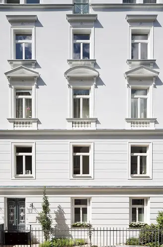 4 Zimmer Wohnung mit 110 m² in Frankfurt am Main – Bild 1