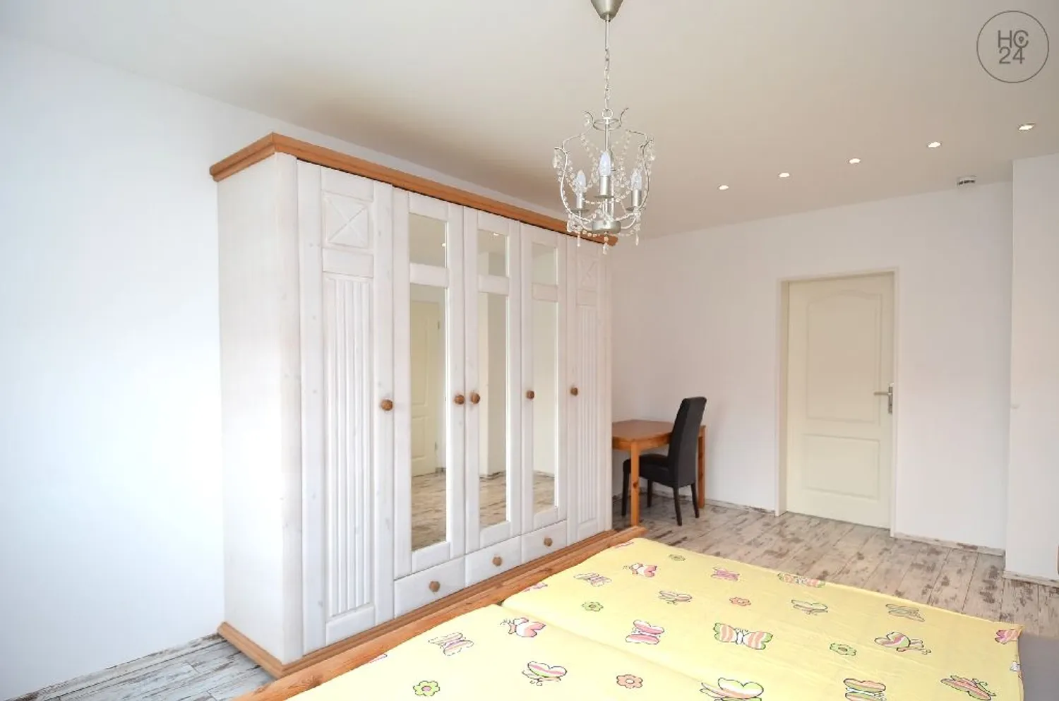4 Zimmer Wohnung mit 100 m² in Augsburg – Bild 8
