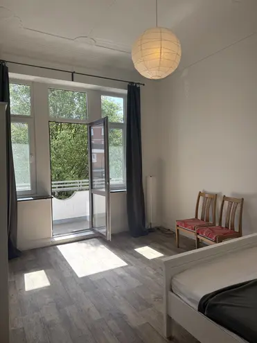 6 Zimmer Wohnung mit 125 m² in Bremen – Bild 3