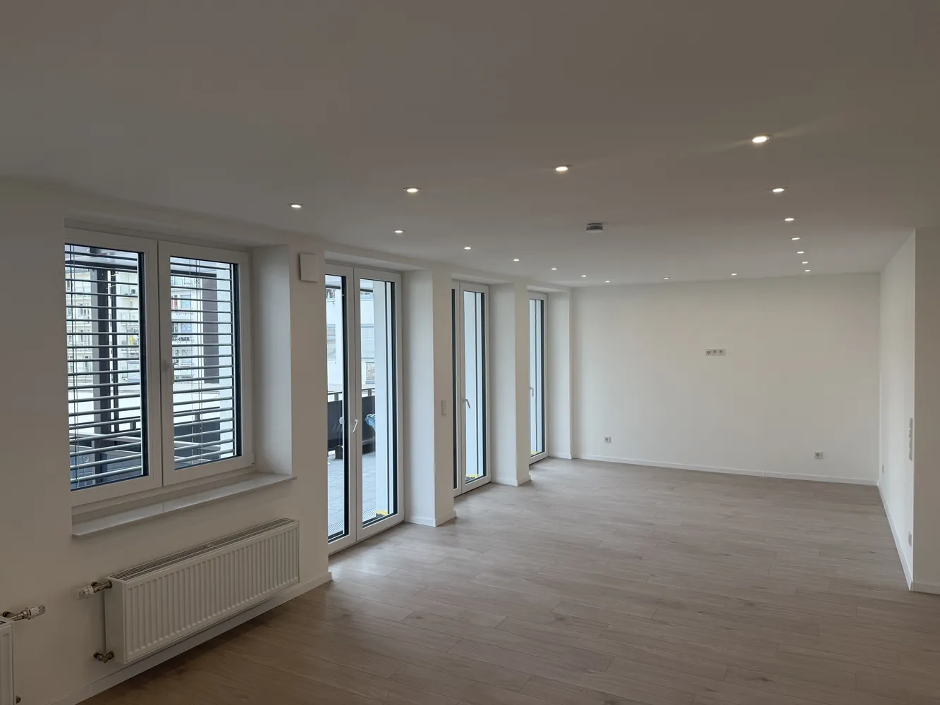 3 Zimmer Wohnung mit 105 m² in Düsseldorf – Bild 3