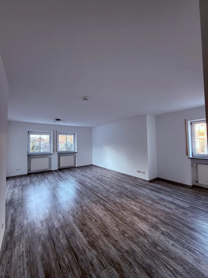 3 Zimmer Wohnung mit 102 m² in Cham – Bild 1