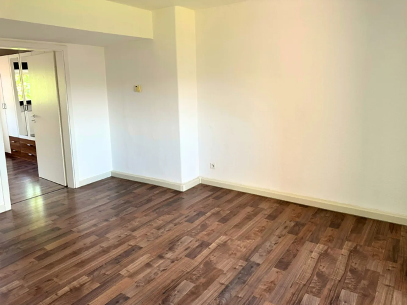 3 Zimmer Wohnung mit 65 m² in Krefeld – Bild 2